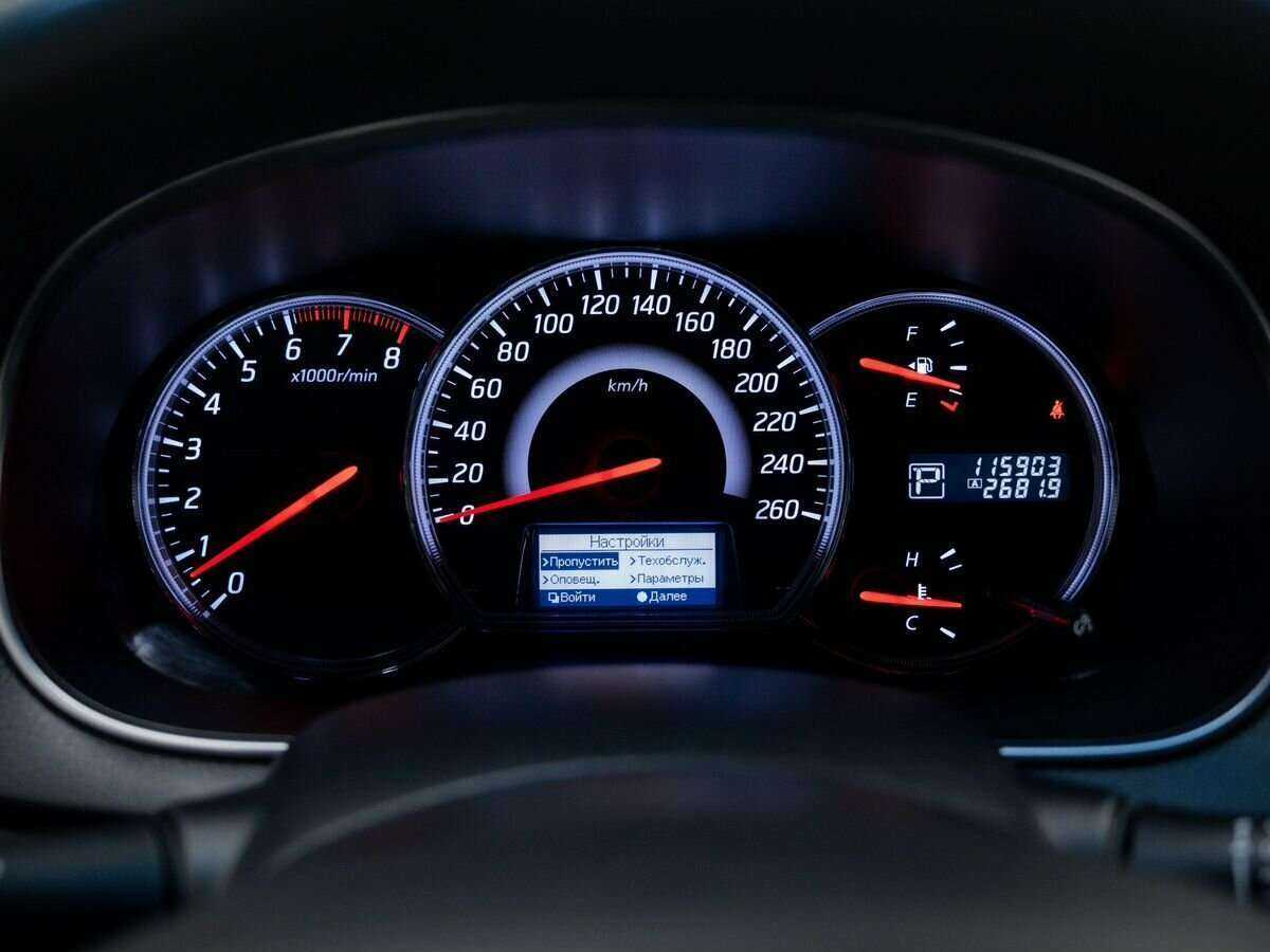 Nissan Teana с пробегом — 2011 год. Фото: #24