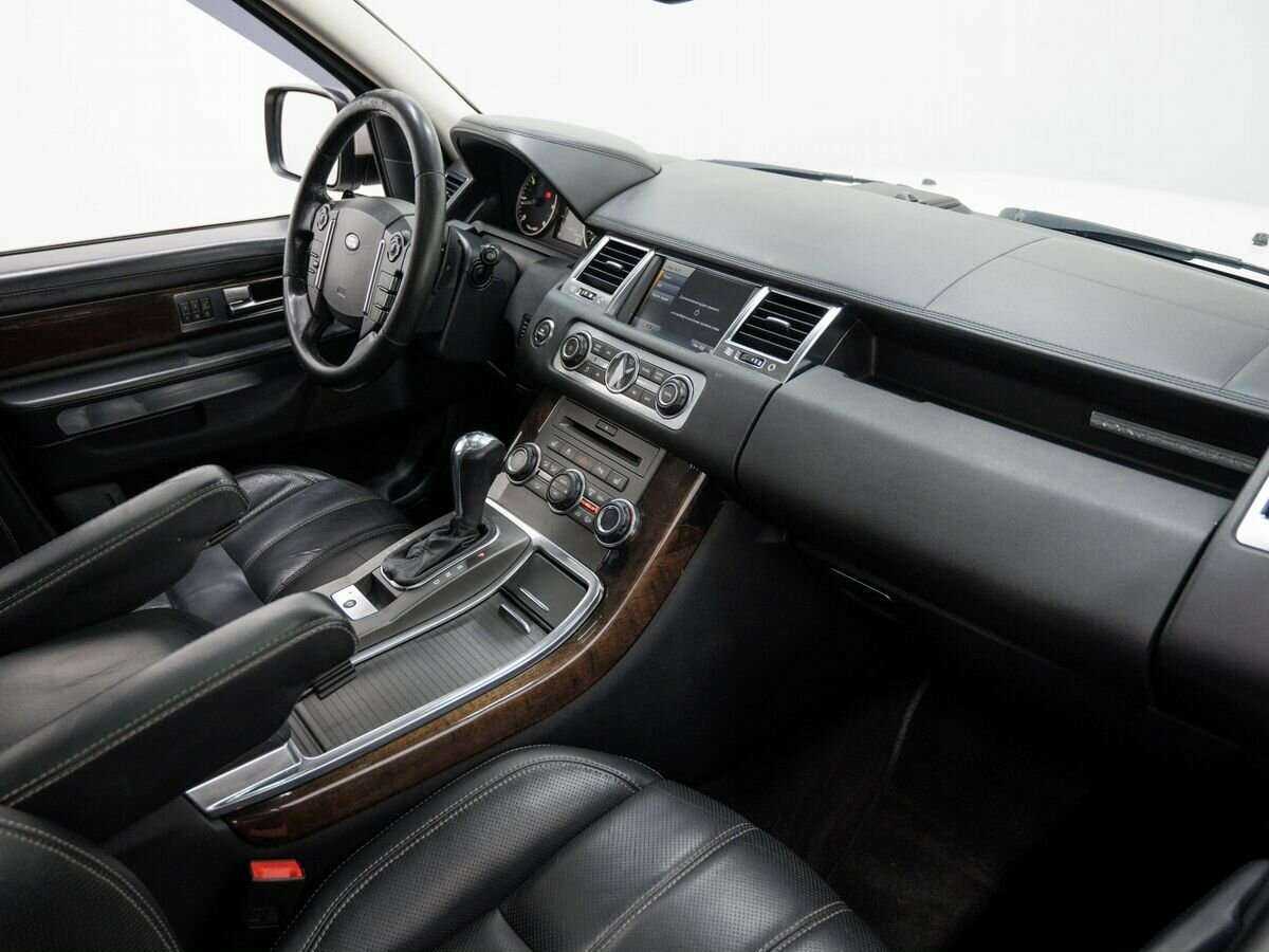 Land Rover Range Rover Sport с пробегом — 2010 год. Фото: #4