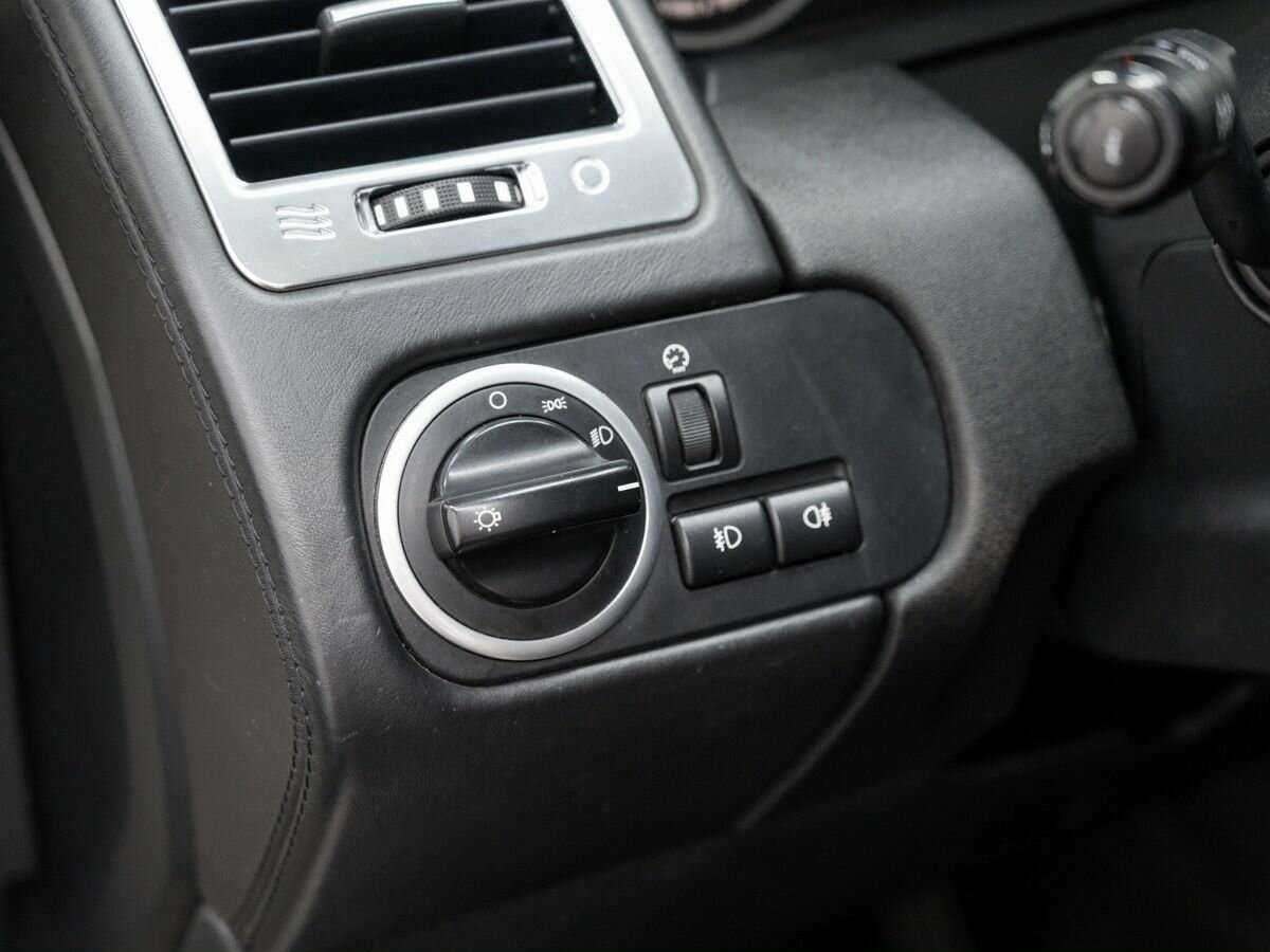 Land Rover Range Rover Sport с пробегом — 2010 год. Фото: #14