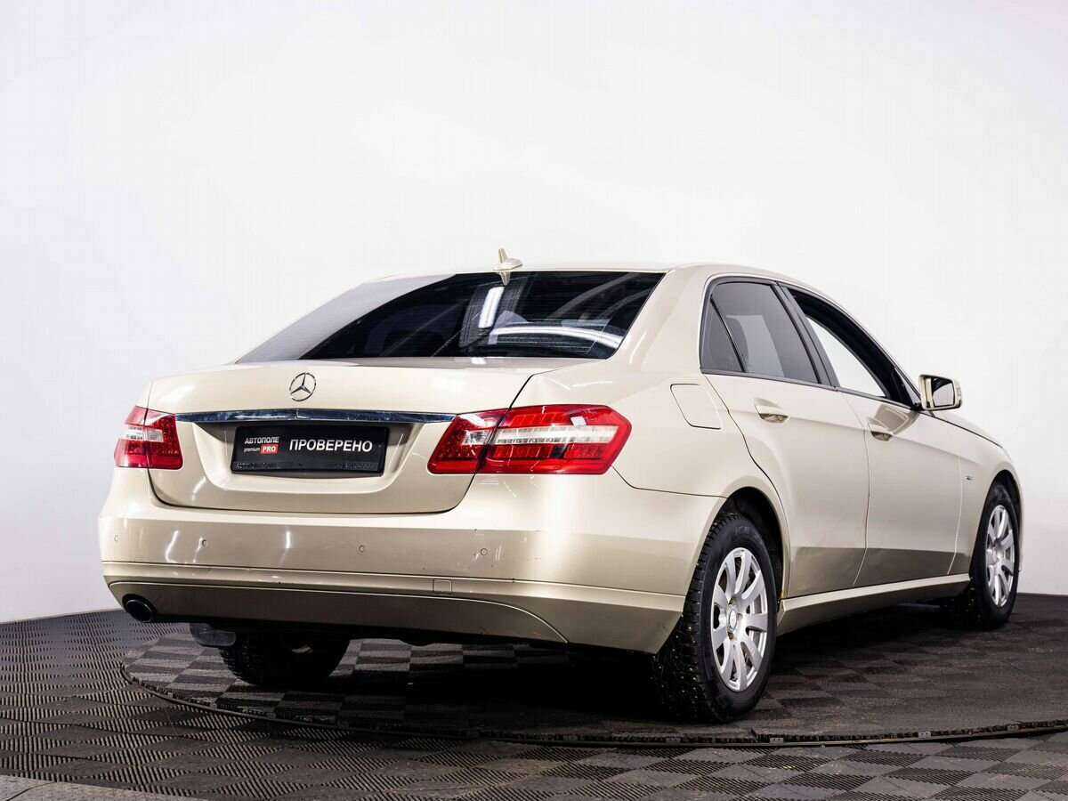 Mercedes-Benz E-Класс с пробегом — 2010 год. Фото: #3