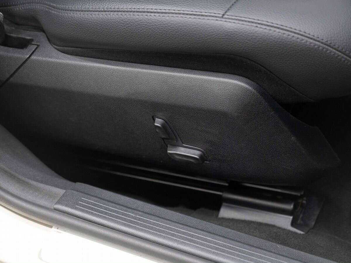 Mercedes-Benz E-Класс с пробегом — 2010 год. Фото: #4