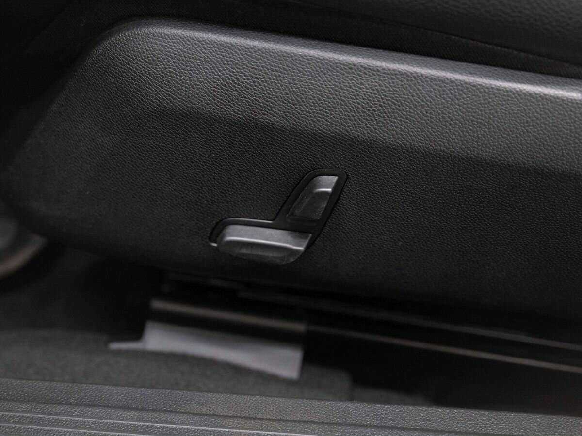 Mercedes-Benz E-Класс с пробегом — 2010 год. Фото: #11