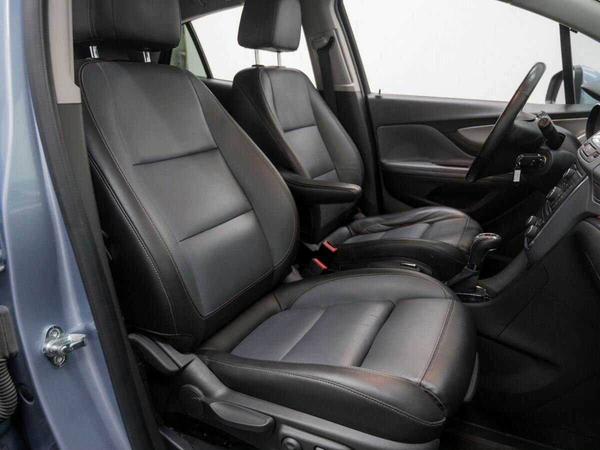 Opel Mokka с пробегом — 2012 год. Фото: #6