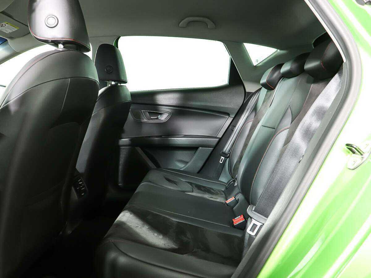 SEAT Leon с пробегом — 2013 год. Фото: #5