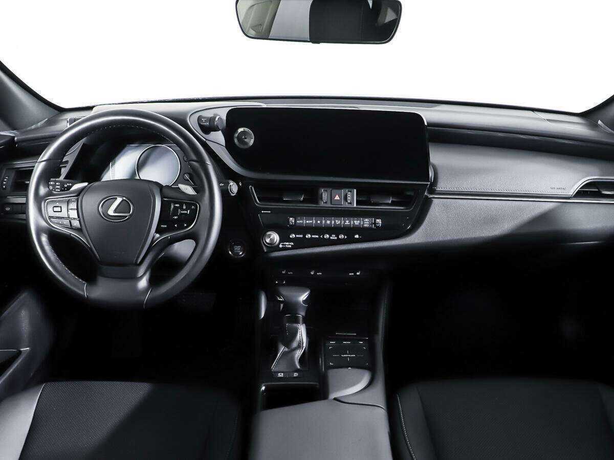 Lexus ES с пробегом — 2022 год. Фото: #5