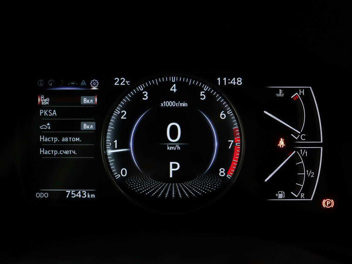 Lexus ES с пробегом — 2022 год. Фото: #8