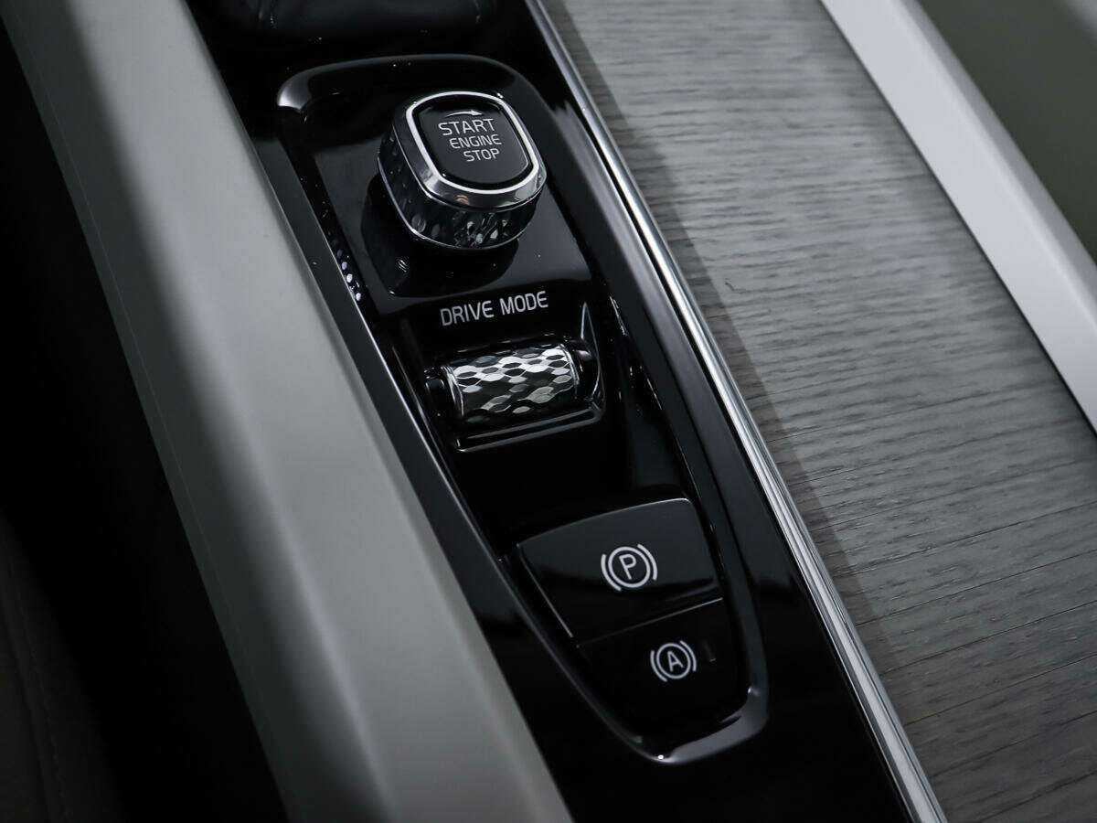 Volvo XC60 с пробегом — 2021 год. Фото: #19