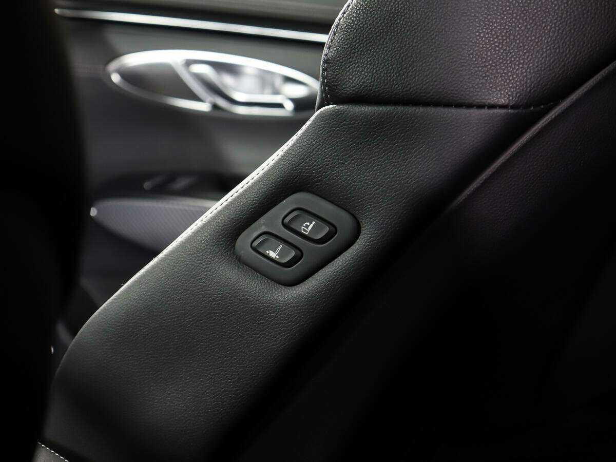 Genesis GV70 с пробегом — 2022 год. Фото: #12