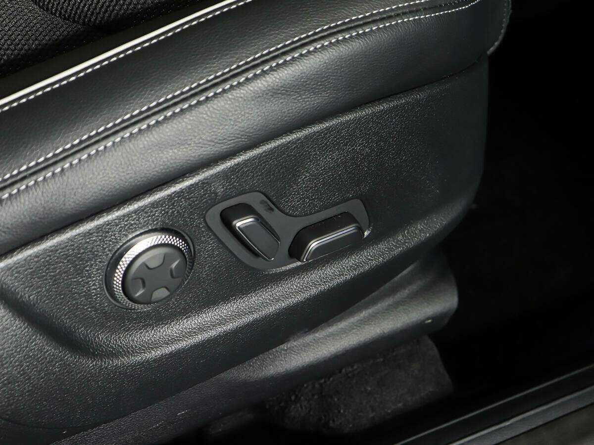 Genesis GV70 с пробегом — 2022 год. Фото: #15