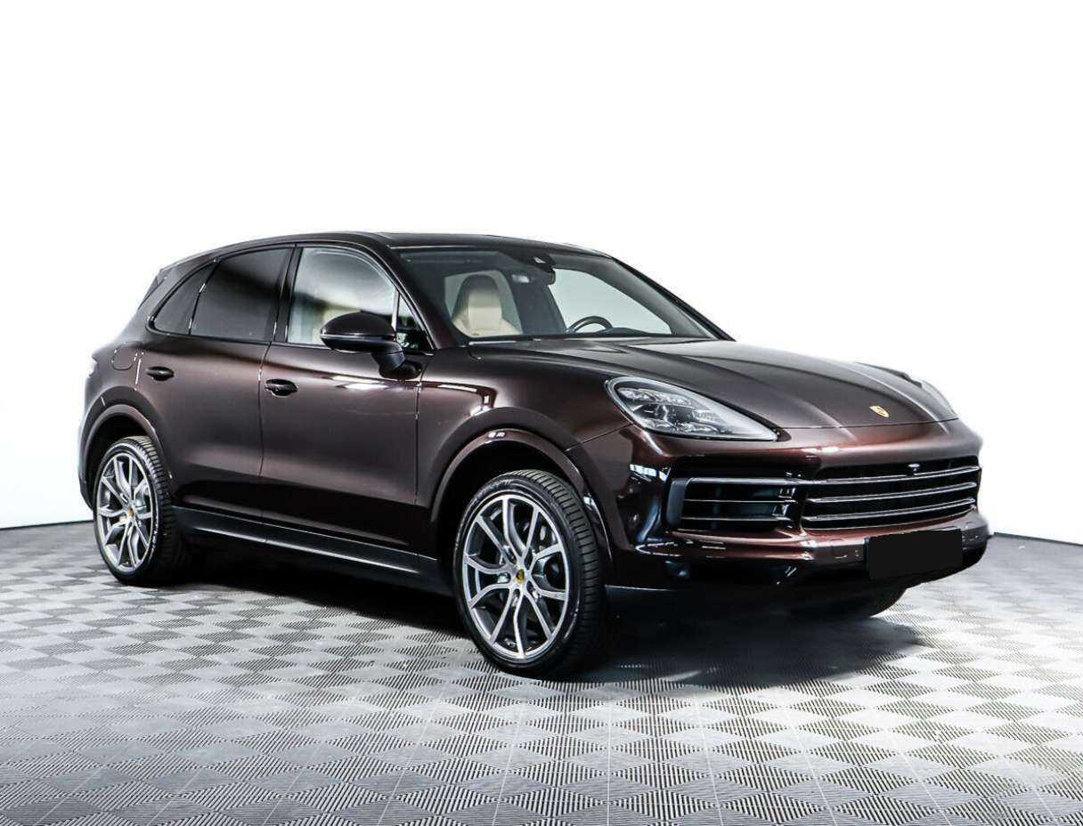 Porsche Cayenne с пробегом — 2018 год. Фото: #2