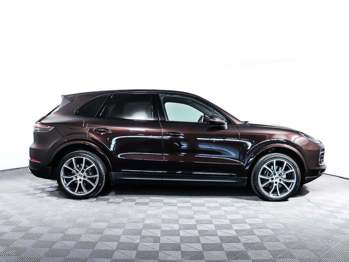 Porsche Cayenne с пробегом — 2018 год. Фото: #3