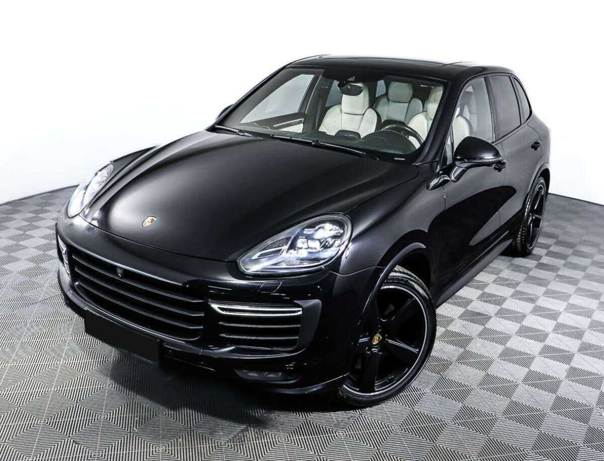 Porsche Cayenne с пробегом — 2015 год. Фото: #27