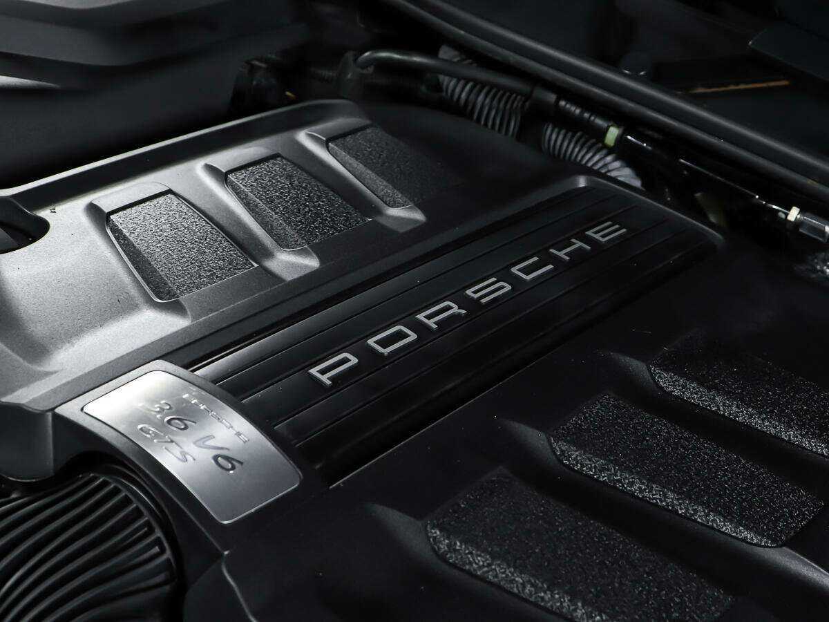 Porsche Cayenne с пробегом — 2015 год. Фото: #29