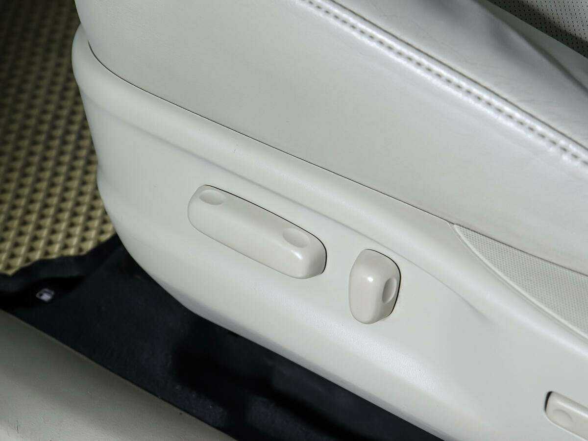 Toyota Venza с пробегом — 2014 год. Фото: #16