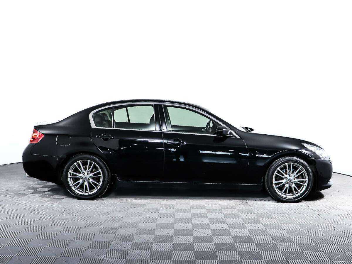 Infiniti G с пробегом — 2010 год. Фото: #3