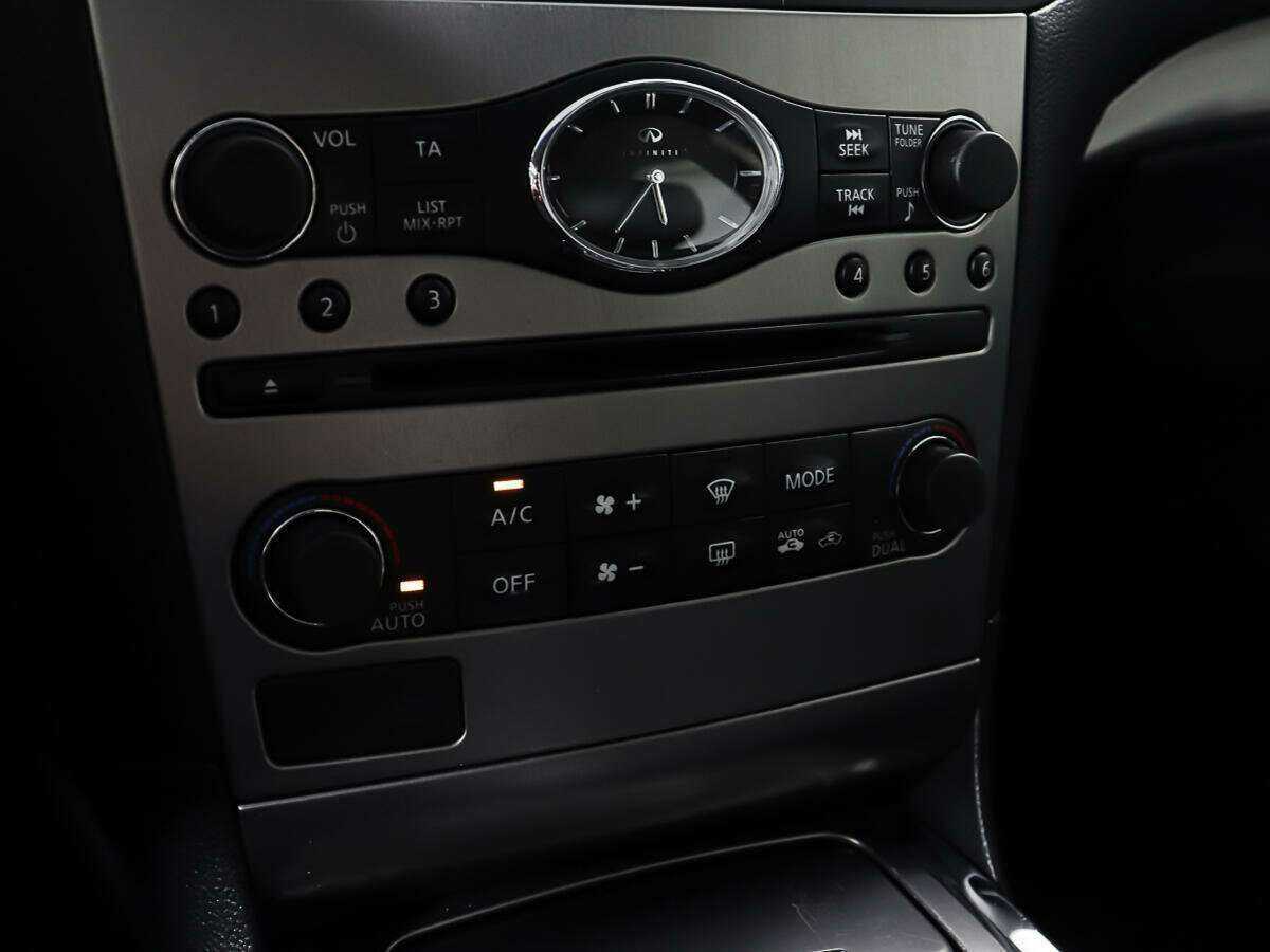 Infiniti G с пробегом — 2010 год. Фото: #21