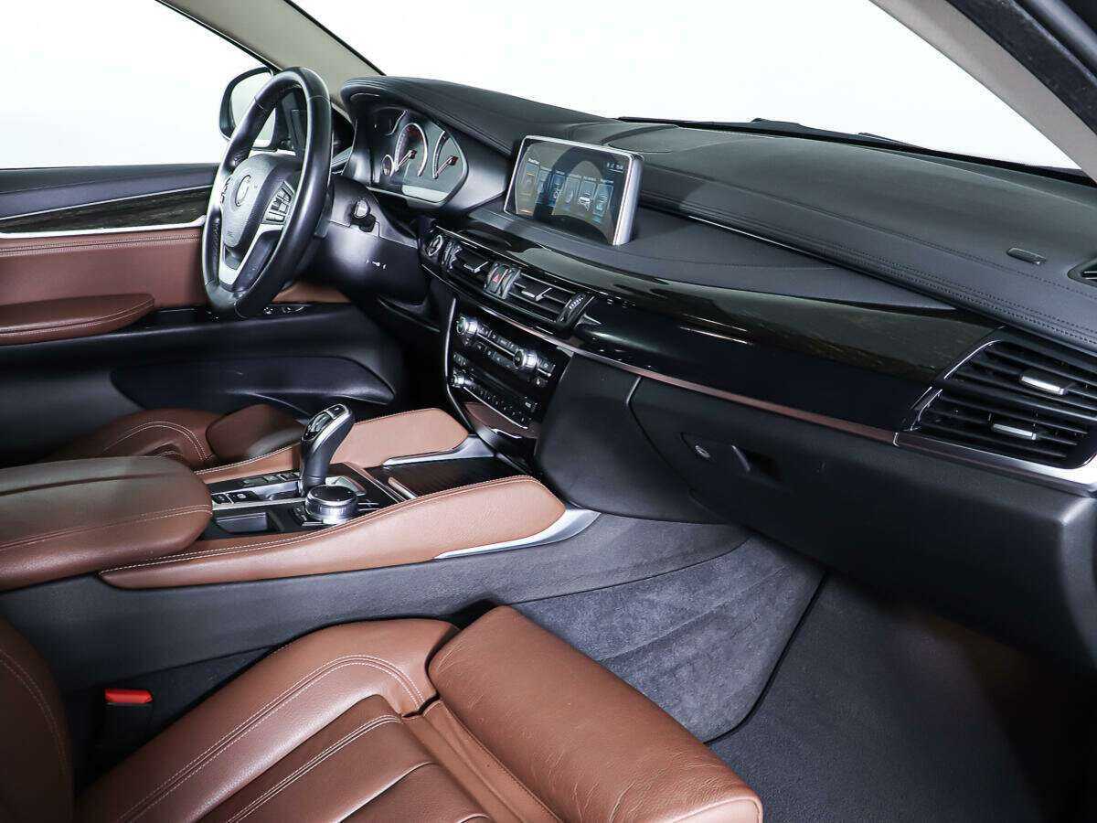 BMW X6 с пробегом — 2017 год. Фото: #9