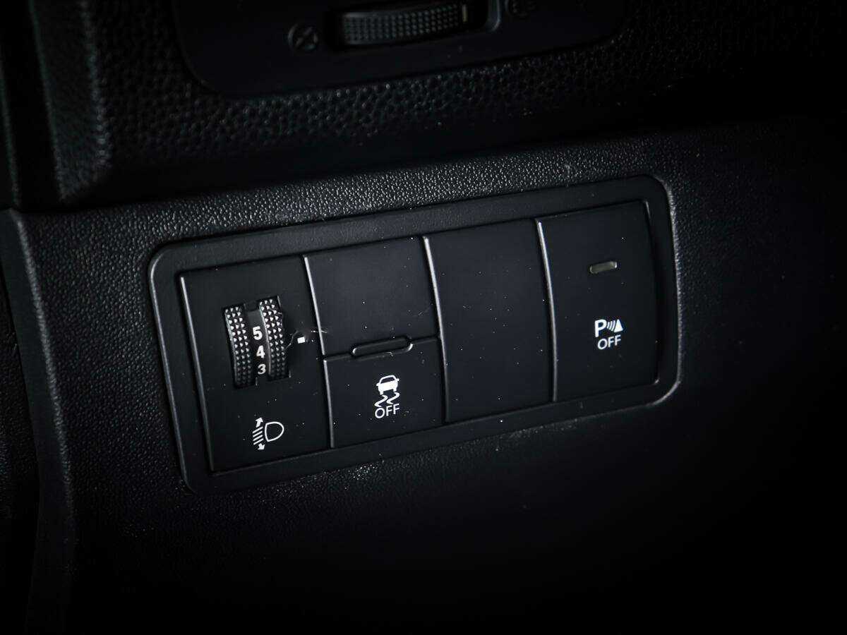 Kia Venga с пробегом — 2011 год. Фото: #16