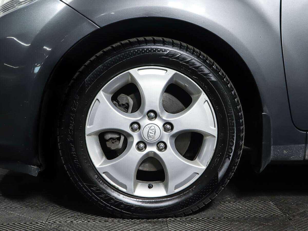 Kia Venga с пробегом — 2011 год. Фото: #22