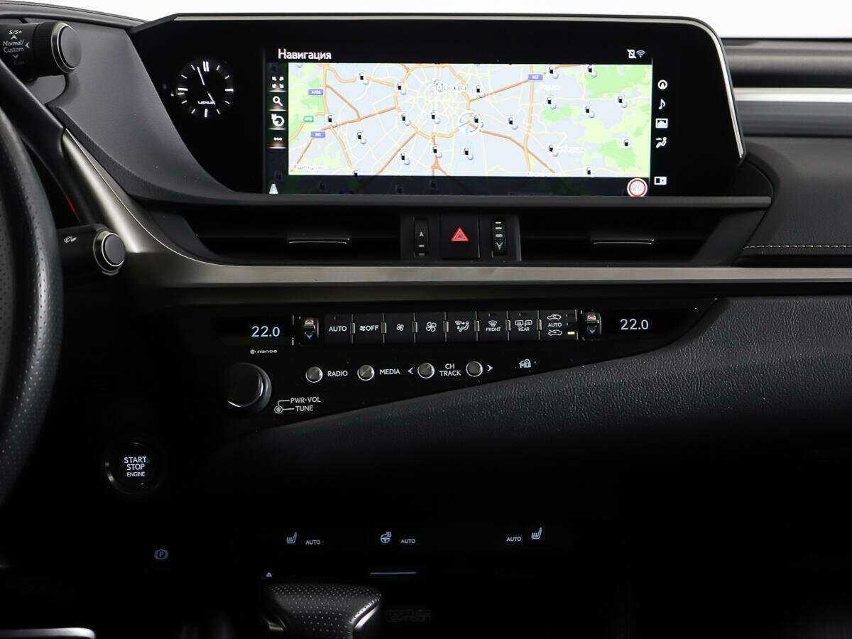 Lexus ES с пробегом — 2020 год. Фото: #12