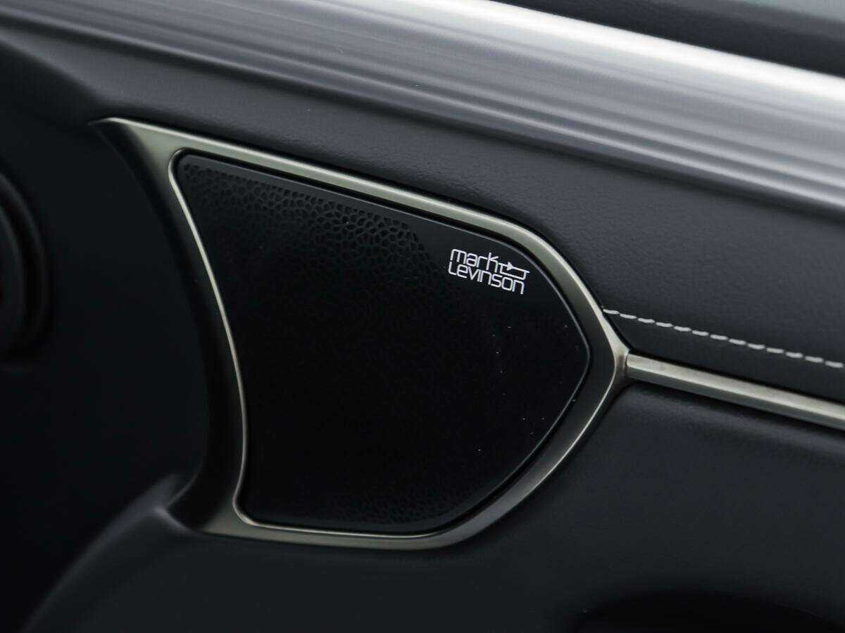 Lexus ES с пробегом — 2020 год. Фото: #16