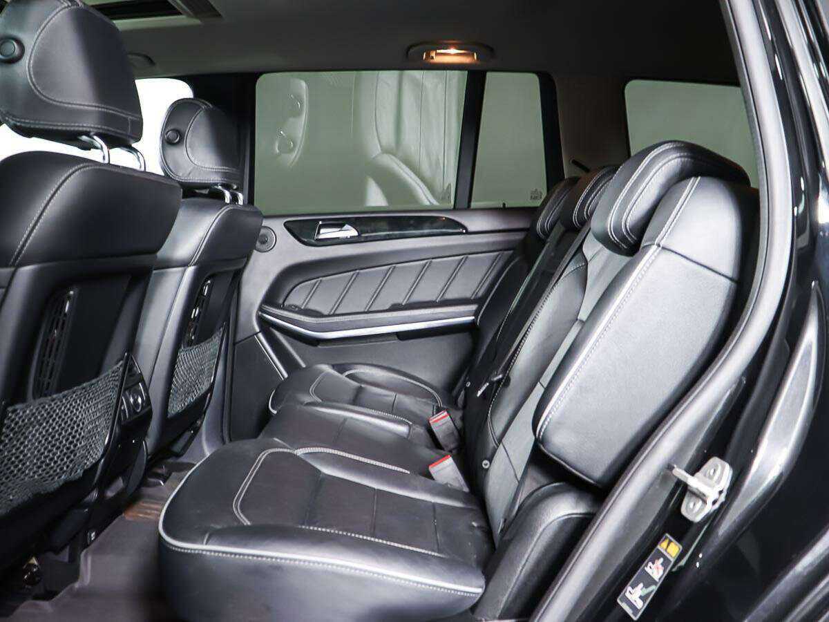 Mercedes-Benz GL-Класс с пробегом — 2013 год. Фото: #9