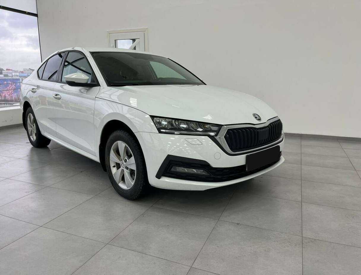 Skoda Octavia с пробегом — 2021 год. Фото: #2