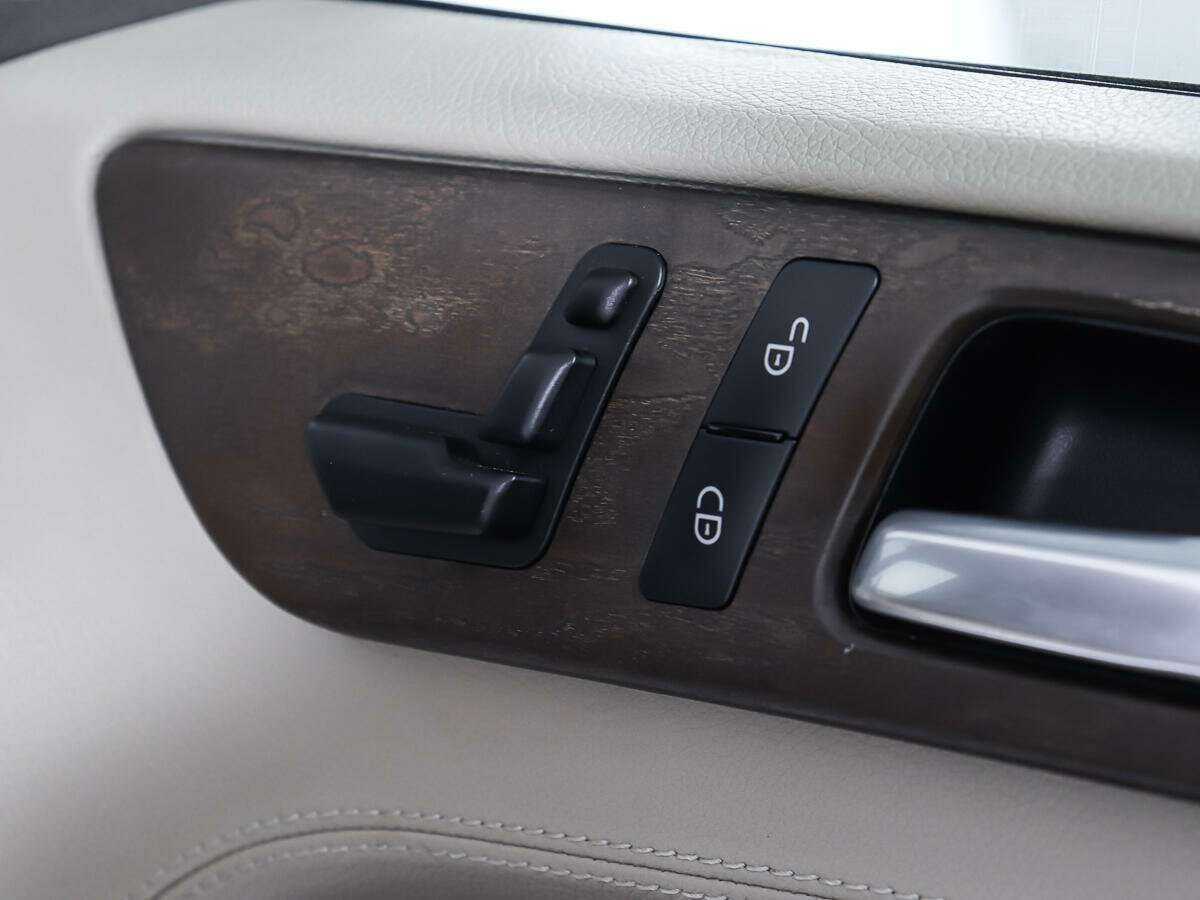 Mercedes-Benz M-Класс с пробегом — 2014 год. Фото: #15