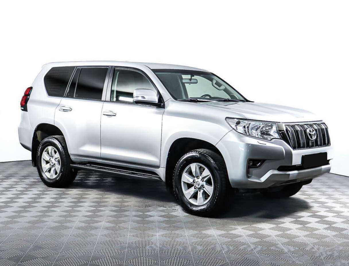 Toyota Land Cruiser Prado с пробегом — 2018 год. Фото: #2