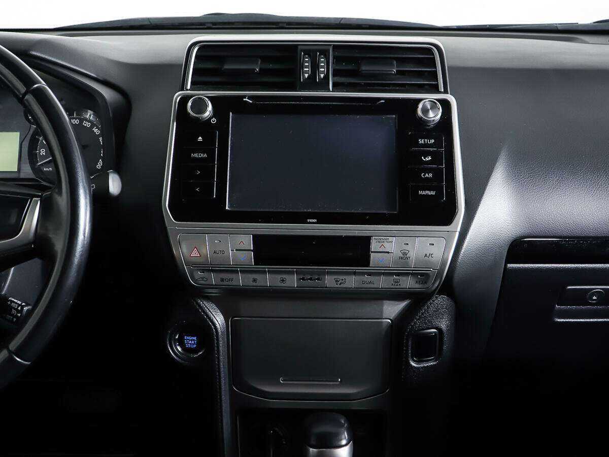 Toyota Land Cruiser Prado с пробегом — 2018 год. Фото: #10