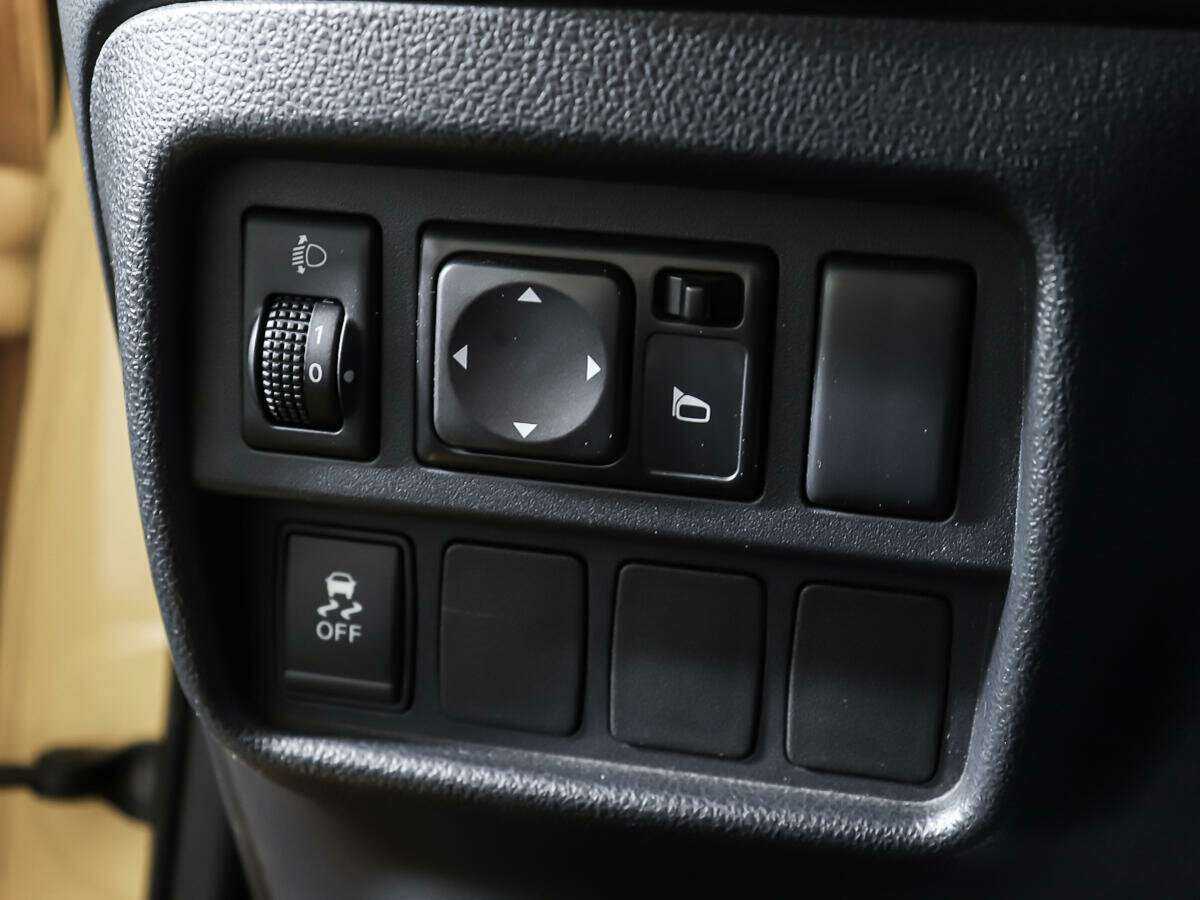 Nissan Juke с пробегом — 2014 год. Фото: #16