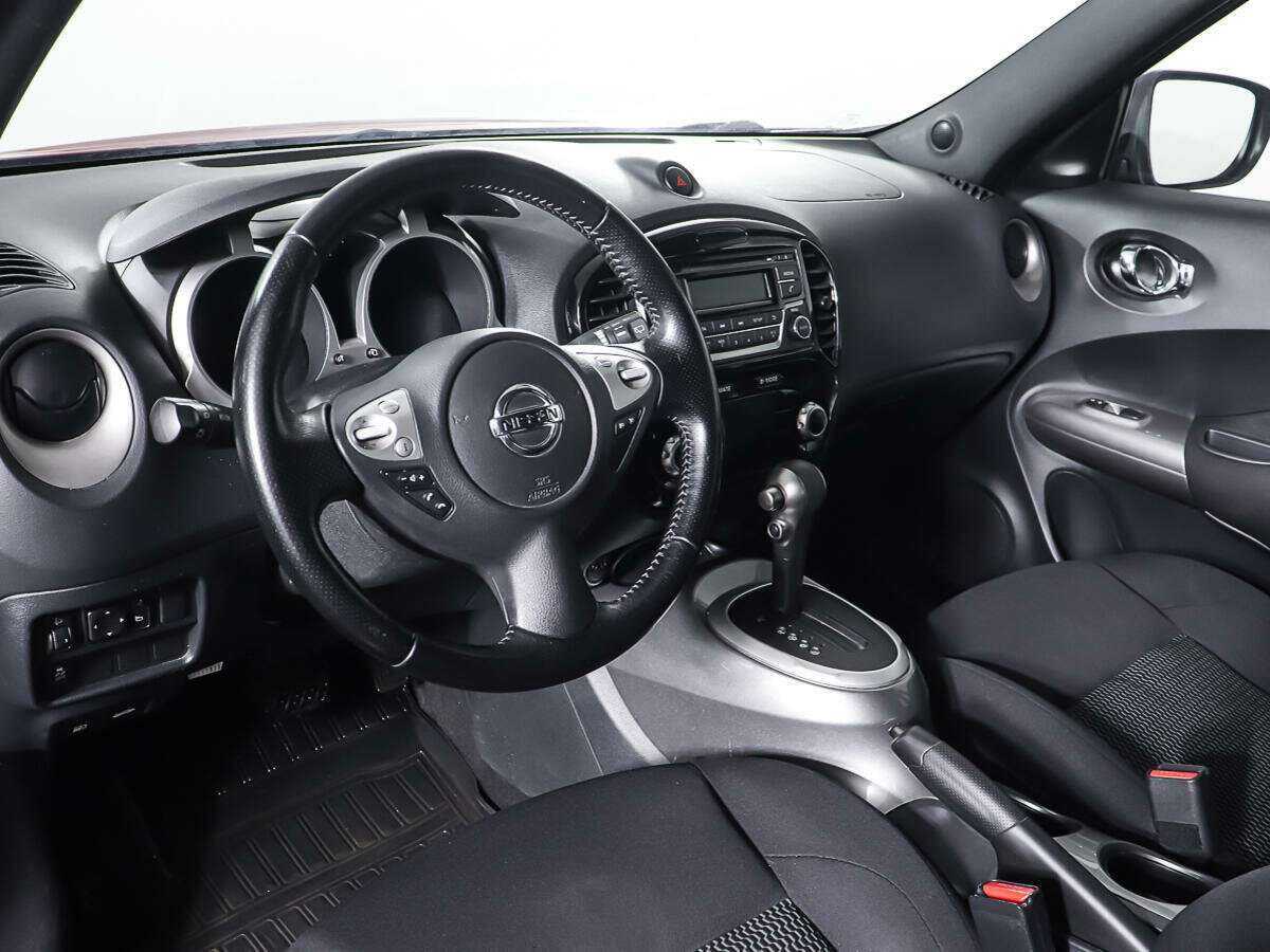 Nissan Juke с пробегом — 2014 год. Фото: #12