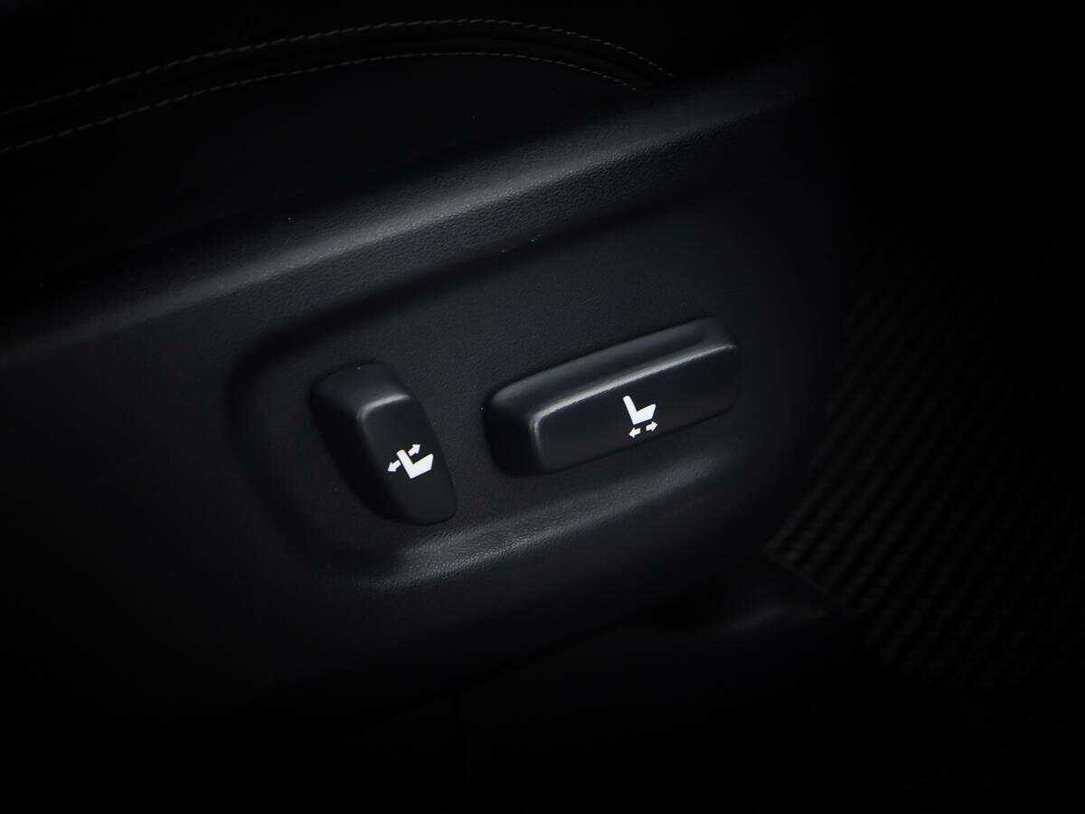 Toyota Land Cruiser Prado с пробегом — 2021 год. Фото: #16