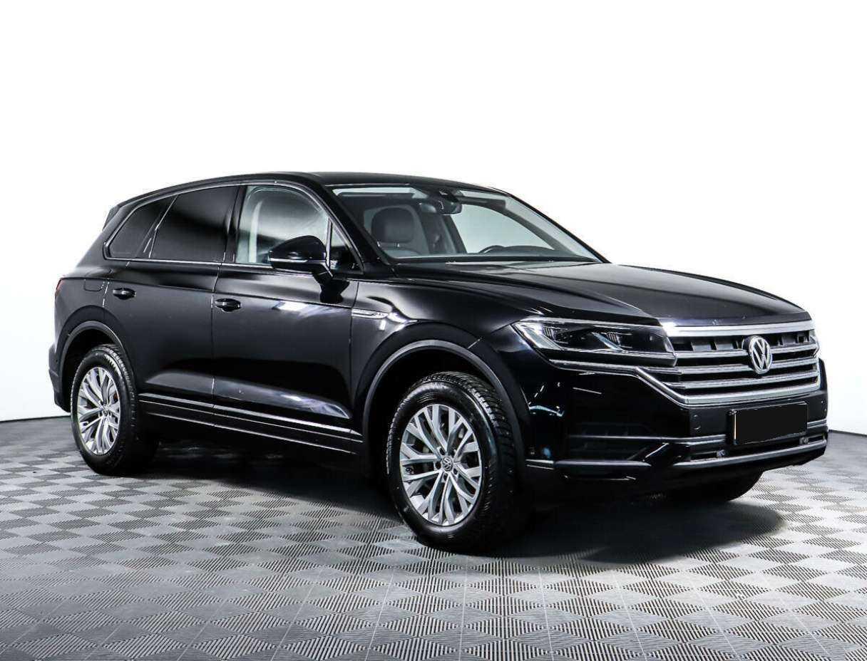Volkswagen Touareg с пробегом — 2019 год. Фото: #2