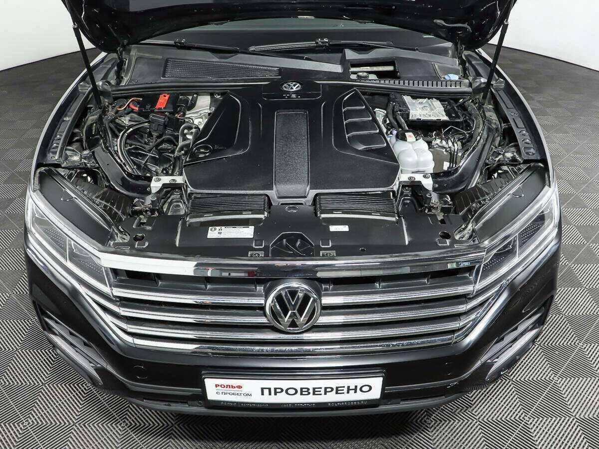 Volkswagen Touareg с пробегом — 2019 год. Фото: #8
