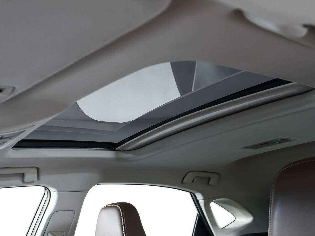 Lexus NX с пробегом — 2015 год. Фото: #15