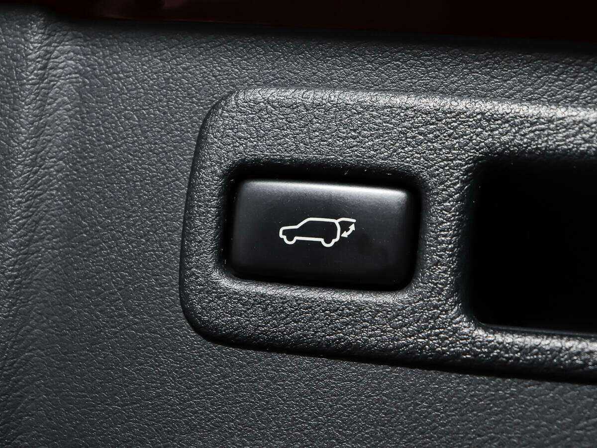 Lexus NX с пробегом — 2015 год. Фото: #17