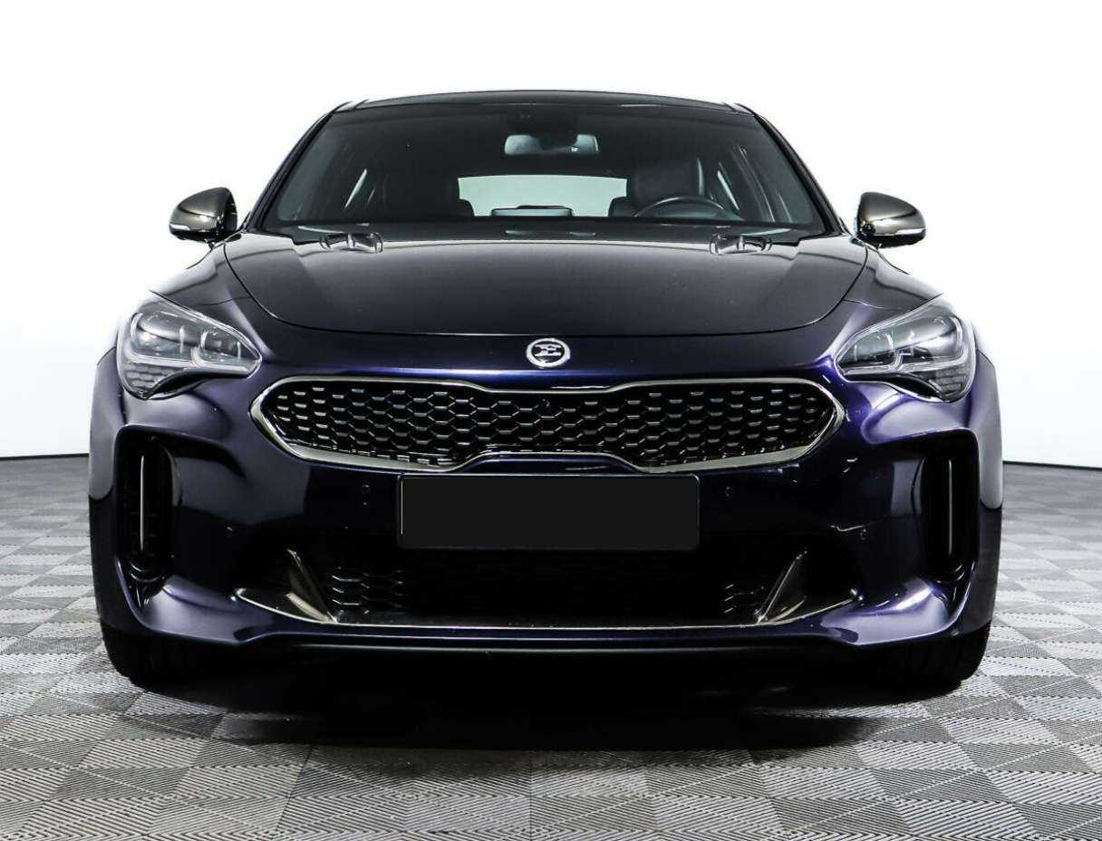 Kia Stinger с пробегом — 2018 год. Фото: #1