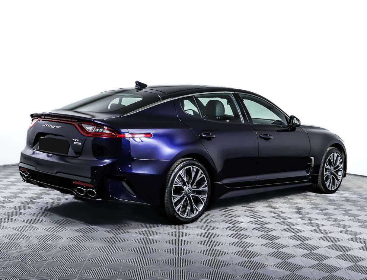 Kia Stinger с пробегом — 2018 год. Фото: #4