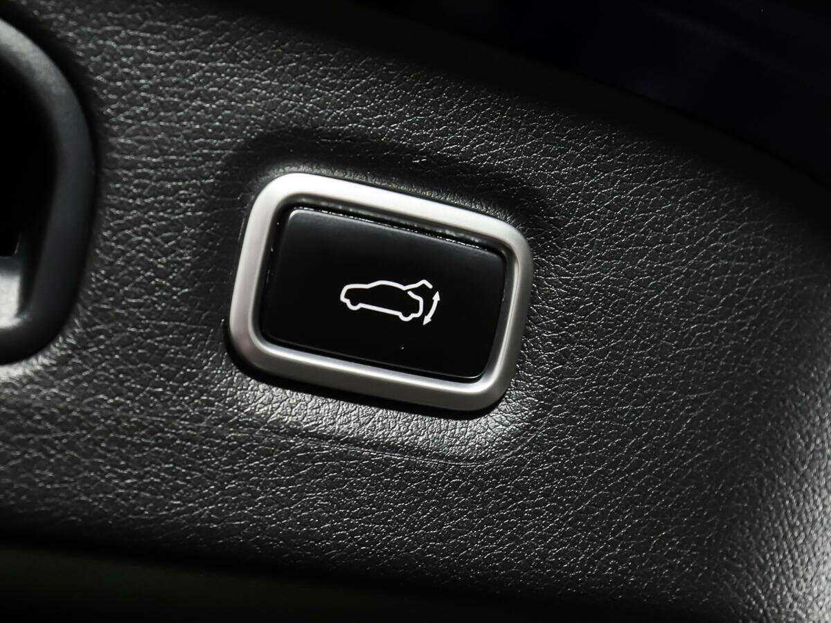 Kia Stinger с пробегом — 2018 год. Фото: #21