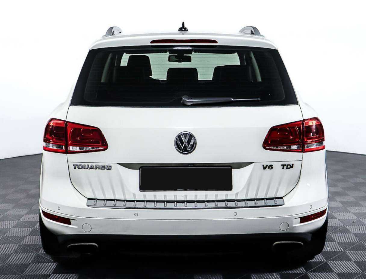 Volkswagen Touareg с пробегом — 2010 год. Фото: #5