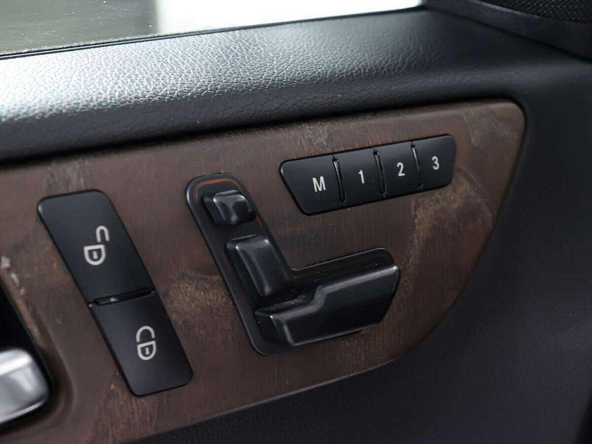 Mercedes-Benz GL-Класс с пробегом — 2015 год. Фото: #18