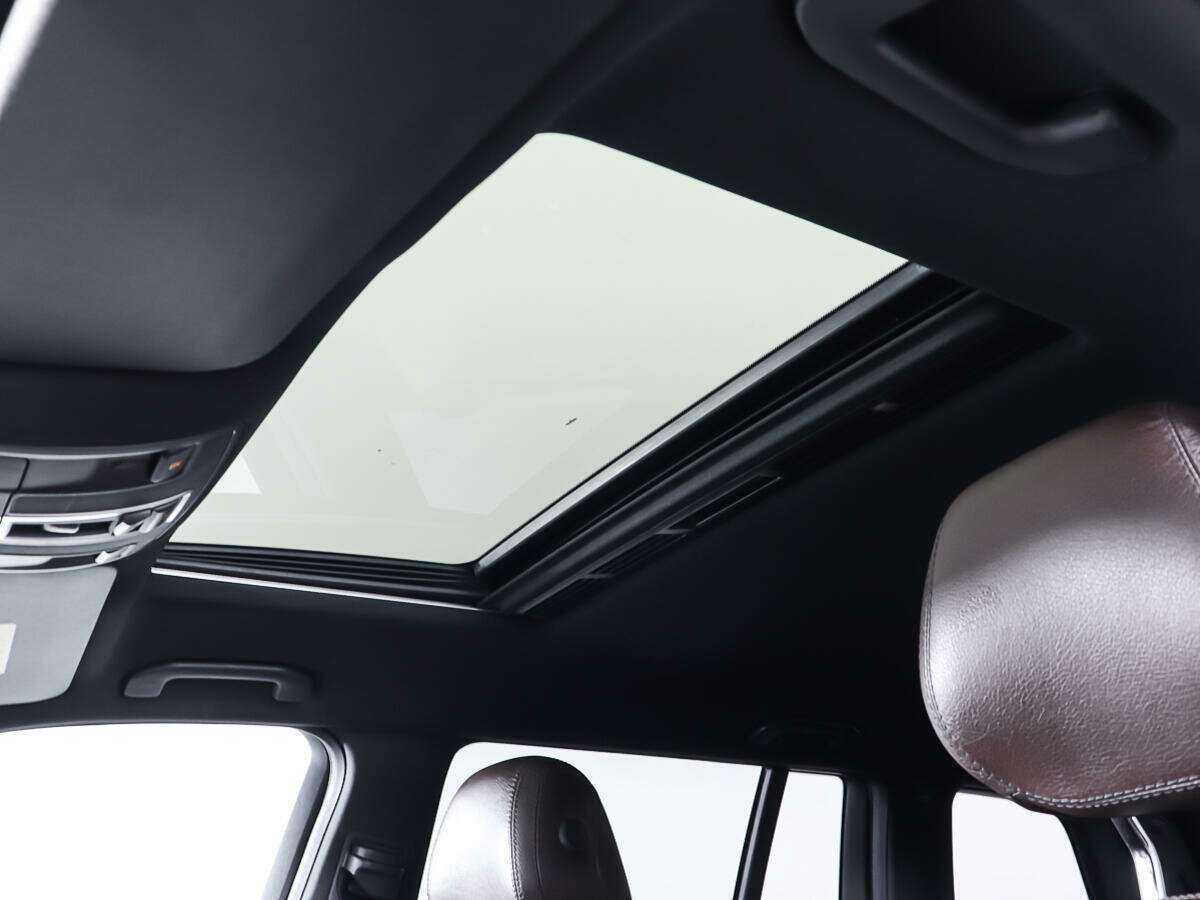 Mercedes-Benz GL-Класс с пробегом — 2015 год. Фото: #19