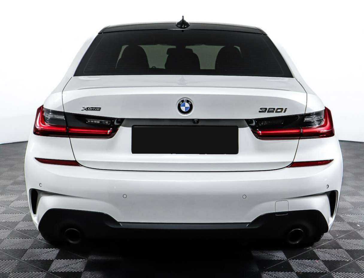 BMW 3 серии с пробегом — 2019 год. Фото: #5