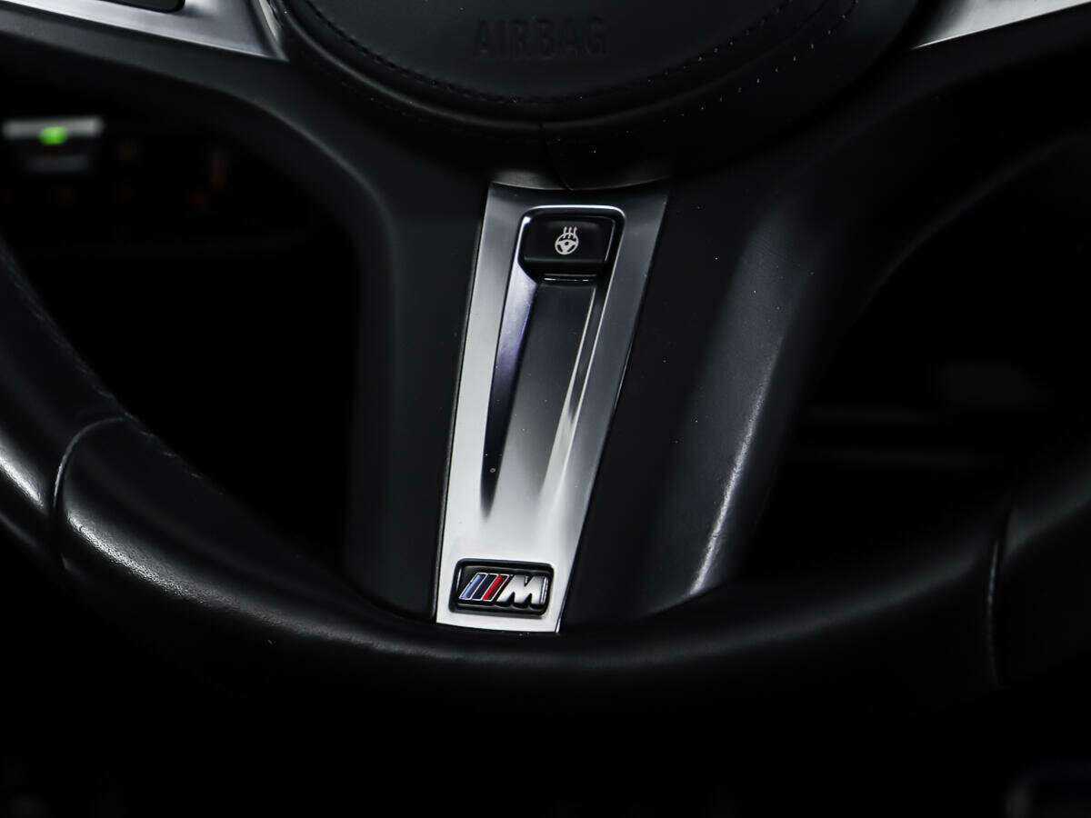 BMW 3 серии с пробегом — 2019 год. Фото: #15