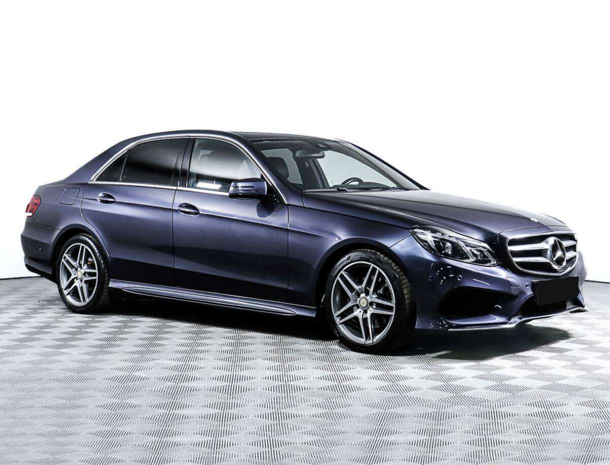 Mercedes-Benz E-Класс с пробегом — 2015 год. Фото: #2