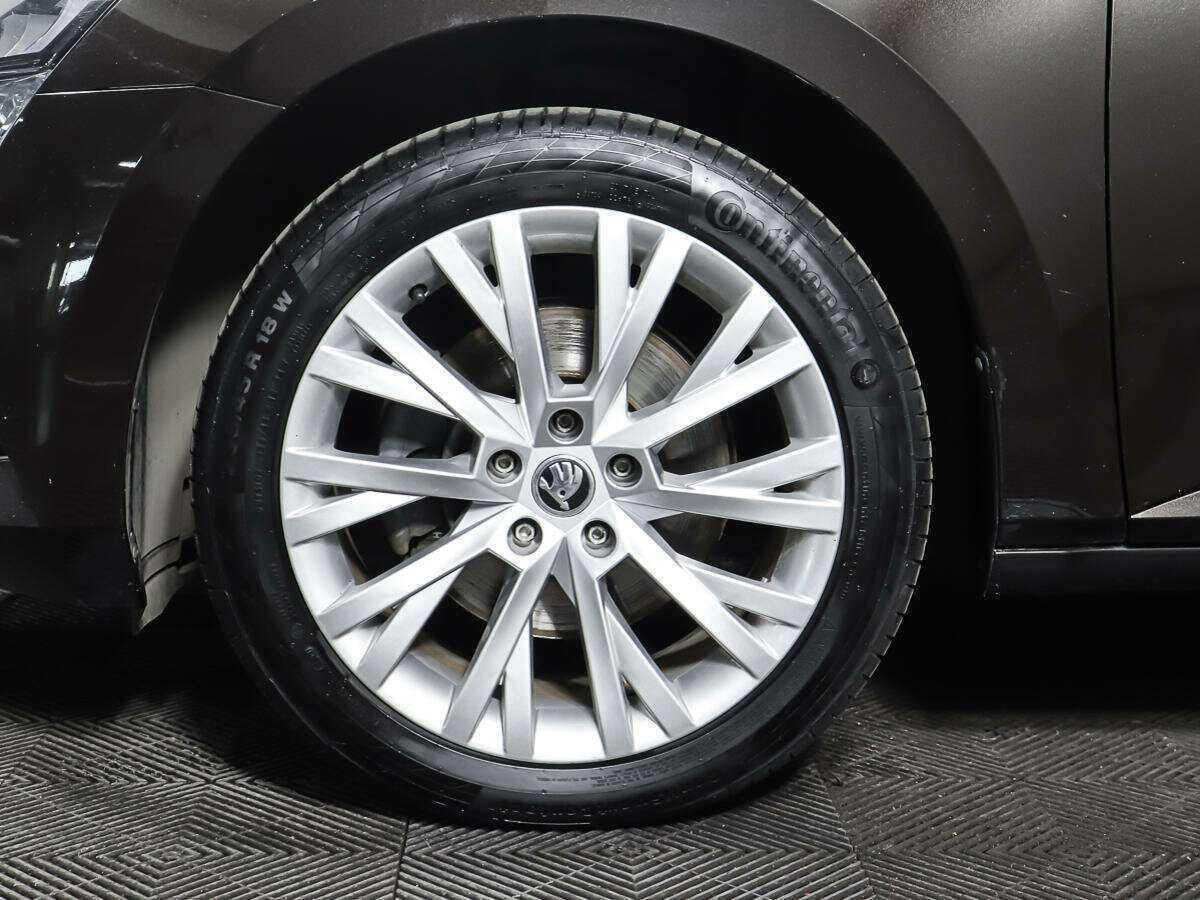 Skoda Superb с пробегом — 2020 год. Фото: #21