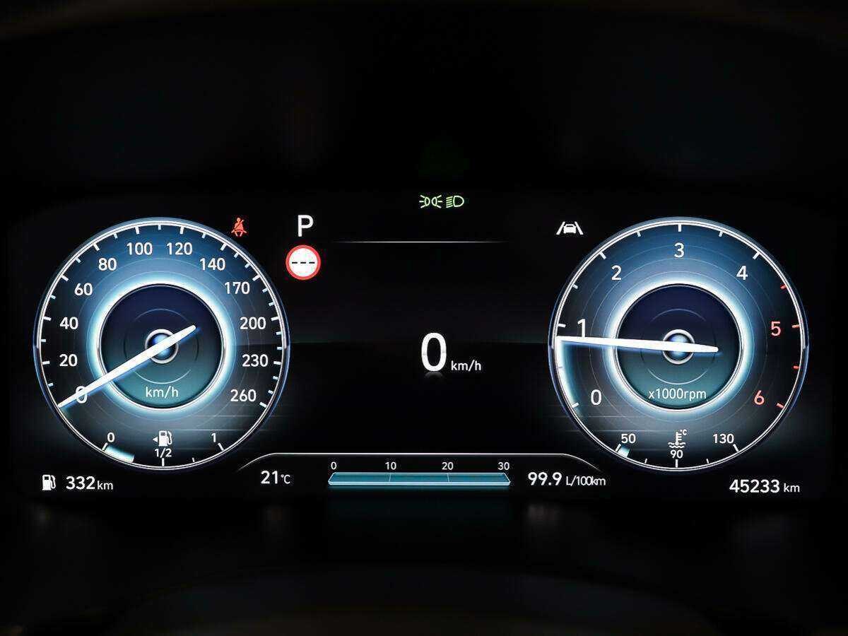 Hyundai Santa Fe с пробегом — 2022 год. Фото: #13