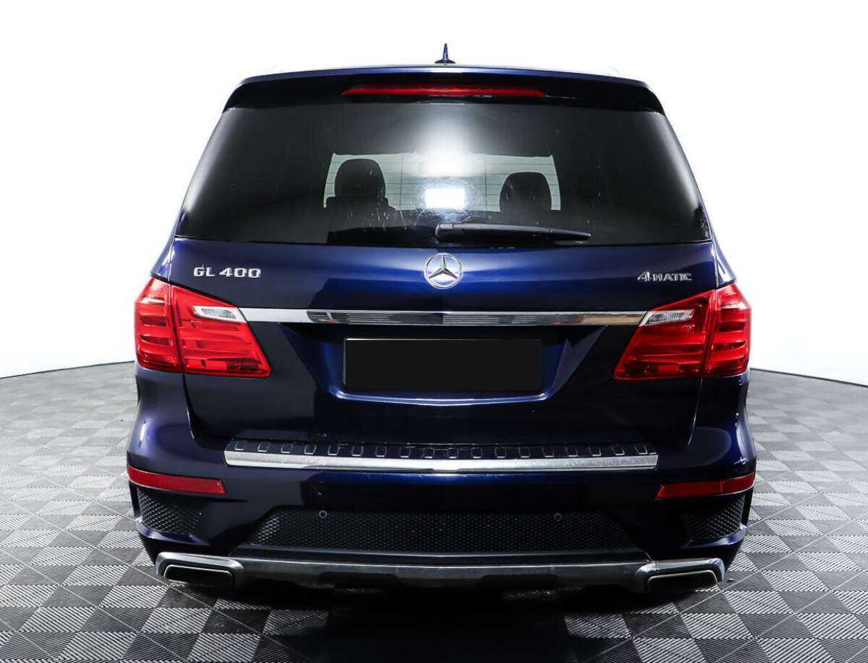 Mercedes-Benz GL-Класс с пробегом — 2015 год. Фото: #4