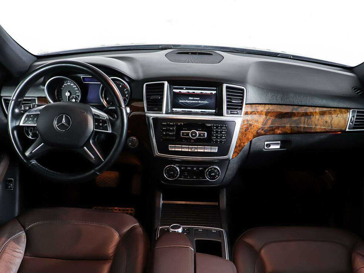 Mercedes-Benz M-Класс с пробегом — 2013 год. Фото: #10
